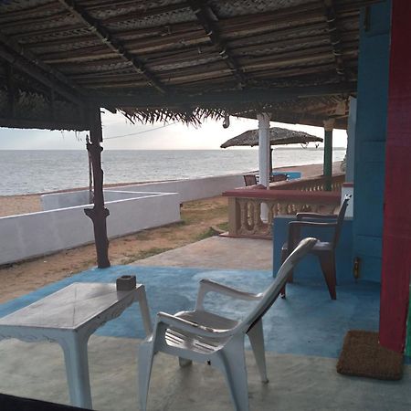 Happy Beach Cabana 汉班托塔 外观 照片